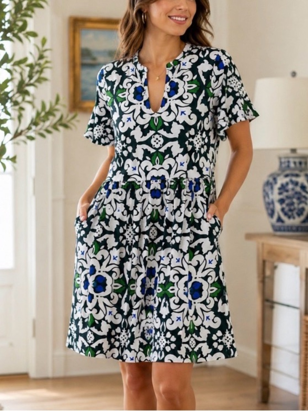 Boden easy notch neck Mediterranean print medallion split neck cotton dress US 4